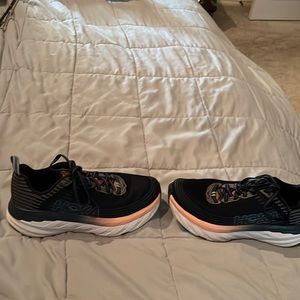 Women’s Hoka shoes barely worn size 7 Dark Blue  Very comfortable